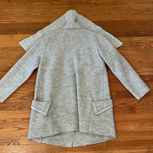 Kim Bernardin Women’s Grey Coat Size Medium - Picture 3 of 3